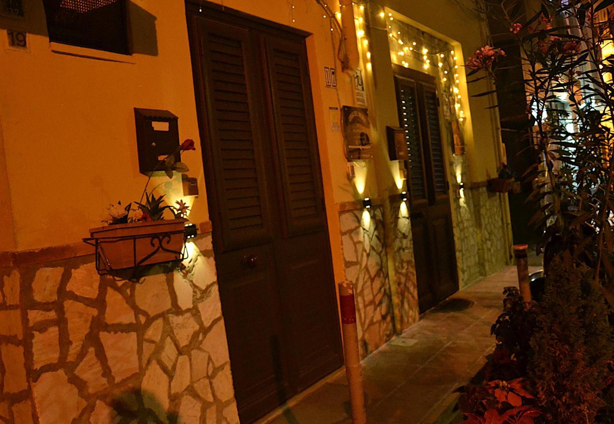 Casa Del Vicolo Apartament Palermo Exterior photo